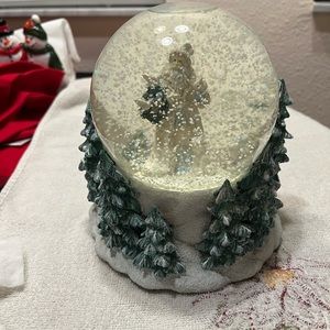 Christmas Snow Globe